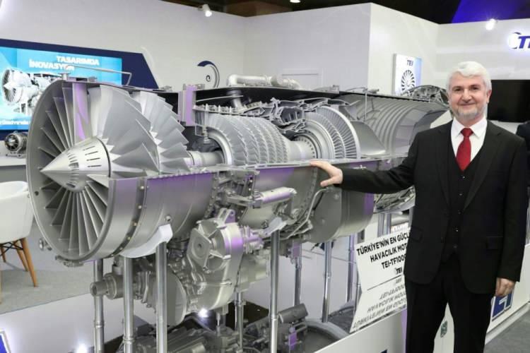 <p>TEI, 2014'te yüksek hızlı hedef uçak ŞİMŞEK için TEI-TJ90 turbojet İHA motorunu, 2015'te TEI-PG115 benzinli İHA motorunu, 2016'da ANKA için TEI-PD155 dizel İHA motorunu, 2017'de ANKA SİHA için TEI-PD170 dizel İHA ve GÖKBEY helikopteri için TEI-TS1200 çekirdek motorunu, 2018'de T70 Kara Şahin helikopteri için T700-TEI-701D, 2019'da kamikaze İHA KARGI için TEI-PG50 ve ayrıca TEI-PD222-DT motorunu çalıştırdı.</p>
