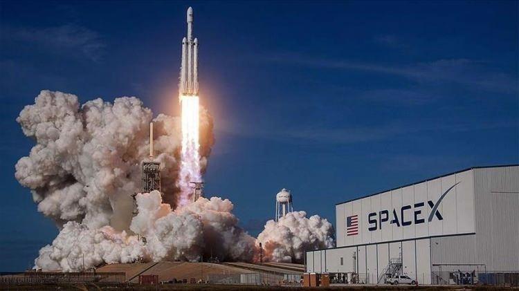 <p>SpaceX şirketi</p>