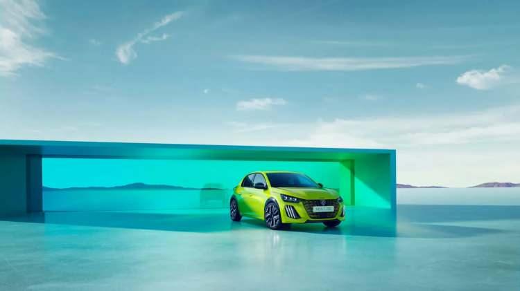 <p>Tüm yeni 208 versiyonlarının merkezindeki markanın yeni logosu, Peugeot'nun yeni dönemine yön veren ön ızgarada sunuluyor. Izgara, tamponla uyumlu gövde renginde bir desene sahip. </p>
