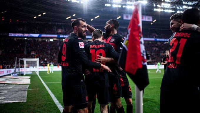 <p>Sezonun son haftalarına girilirken yenilmezlik serisini sürdüren Bayer Leverkusen de gözünü İtalyan devi Milan'ın rekoruna dikti.</p>
