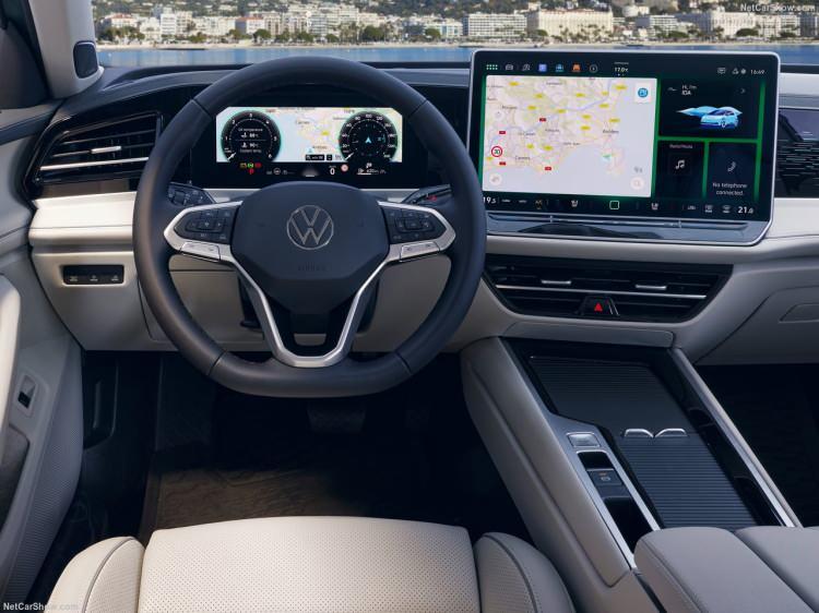 <p>Yeni Volkswagen Passat, aynı anda birçok farklı ihtiyaç ve beklentiye yanıt veriyor</p>
