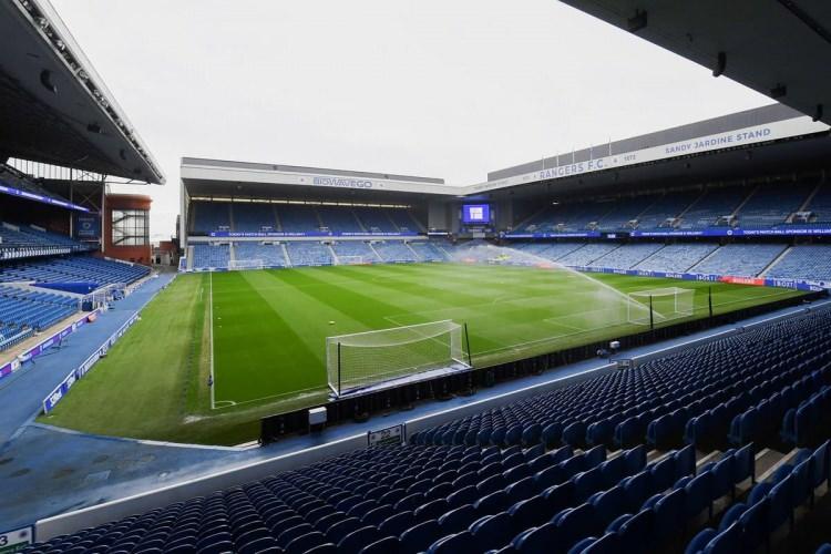 <p><span style="color:#000000"><strong>10. Ibrox</strong></span></p>
