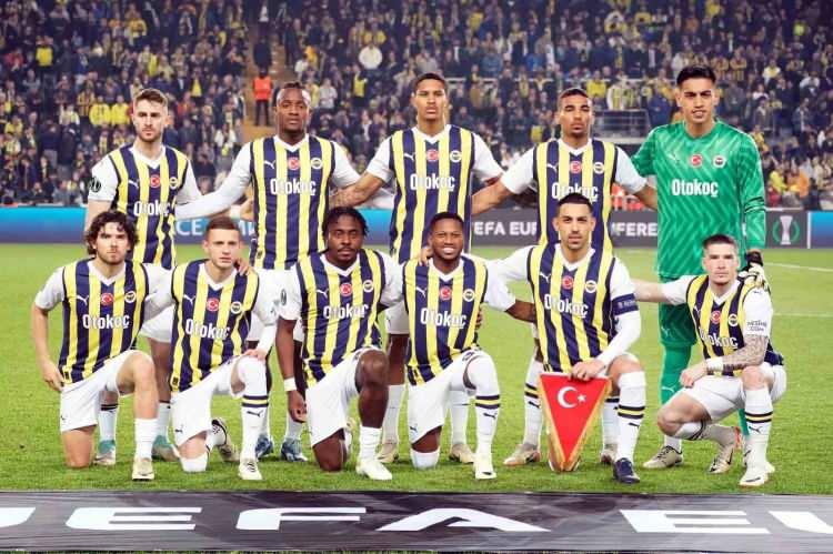 <p>Fenerbahçe'nin UEFA Avrupa Konferans Ligi'nde Union Saint-Gilloise'ı eleyerek çeyrek finale yükselmesinin ardından kura çekimi için heyecanlı bekleyiş başladı.</p>
