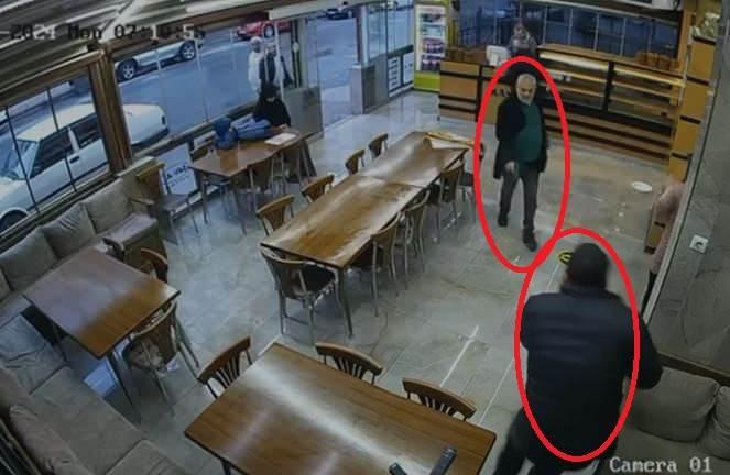 <p>DHA'nın ulaştığı ifadesinde, olay sırasında şoka girdiğini söyleyen Lütfullah Tüysüz, “Osman Tüşümel’i gıyabında tanırdım. Kendisi beni tanımazdı. Olaydan bir gün önce Osman Tüşümel’in oğlu ile tartıştık. Olay günü de fırında karşımdaki kişinin silahını çıkarıp ateş edeceğini düşünemedim. </p>
<p> </p>