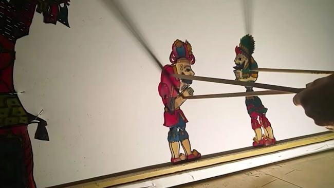 <p>Ramazan eğlencelerinin g&ouml;zdesi Karag&ouml;z ve Hacivat, doğduğu şehir Bursa&rsquo;da hala iftar sonrası yapılan en renkli eğlencelerden. Onlarsız bir Ramazan d&uuml;ş&uuml;n&uuml;lemez.</p>

<p>&nbsp;</p>
