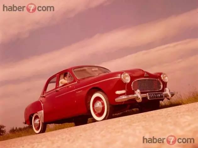 <p>1959 Renault Fregate</p>
<p> </p>