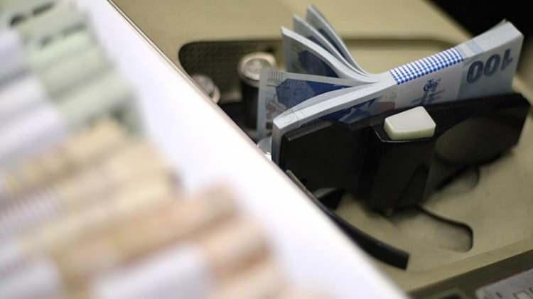 <p><strong>EN YÜKSEK PROMOSYONU VEREN BANKA HANGİSİ?</strong></p>
<p> </p>
<p><strong>İŞ BANKASI |</strong></p>
<p> </p>
<p>1 Ocak - 31 Mart 2024 tarihleri arasında başvuru yapan emeklilere 7.500 TL' ye varan nakit promosyon veriliyor.</p>