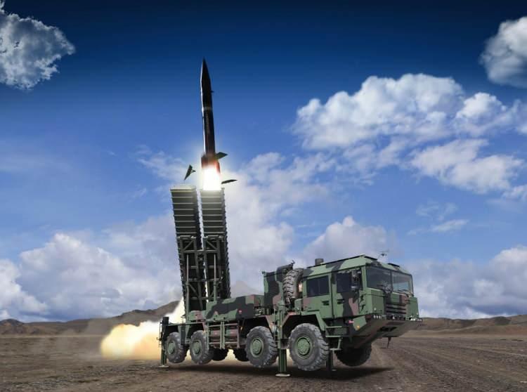 <p><strong>ROKETSAN BORA FÜZESİ</strong></p>