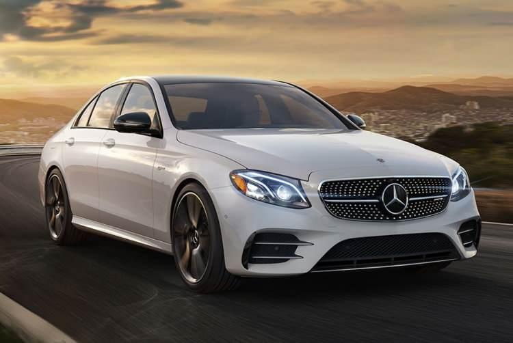 <p><strong><span style="color:#B22222">YÜZDE 3,6'SI </span>MERCEDES BENZ</strong></p>
