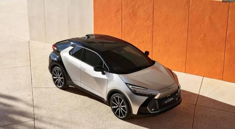 <p><strong><span style="color:#B22222">8)  TOYOTA C-HR  </span>|  YÜZDE 24.4</strong></p>
