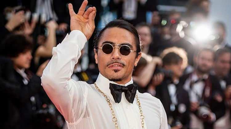 <p><strong>Yeni planlar arasında dünya genelinde büyük havalimanlarında Saltbae Burger’lar açmak da var." </strong></p>