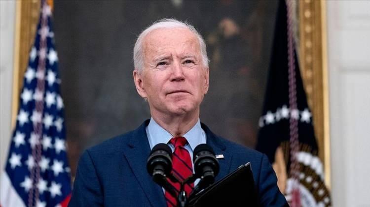 <p><strong>ABD BAŞKANI BIDEN GAZZE İLE RESMEN DALGA GEÇTİ: SAĞLIK YARDIMI GÖTÜRMELİYİZ</strong></p>

<p>ABD Başkanı Joe Biden, Gazze'de daha fazla insani yardım ve sağlık hizmeti ulaştırılmasını talep eden Filistin destekçisi göstericilere, <strong>"Hakları var, Gazze'ye çok daha fazla (sağlık) yardımı götürmeliyiz."</strong> dedi.</p>
