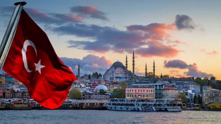 <p><span style="color:#B22222"><strong>TÜRKİYE</strong></span></p>
<p> </p>
<p><strong><span style="color:#B22222">MÜSLÜMAN NÜFUS: </span> 84,421,753</strong></p>
<p> </p>
<p><strong>TOPLAM NÜFUS: 86,144,645</strong></p>