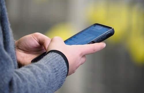 <p><strong><span style="color:#B22222">6)  İSİM YAPMAYAN TELEFONLAR </span> |  DÜNYA GENELİNDE YÜZDE 2'LİK KISMI KAPSIYOR</strong></p>

