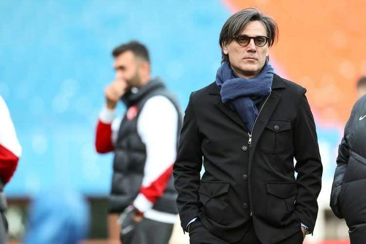 <p>Bir sonraki galeriye göz atın<br />
<br />
<br />
<br />
Montella hazırlık maçlarında sınıfı geçemedi</p>