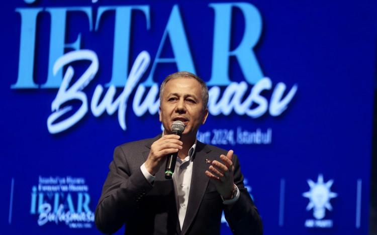 <p>"ANAHTARINI ONLARDAN ALDIYSAK, BİZ DE BUNU KAHRAMAN POLİSİMİZE TRAFİK DEVRİYESİ YAPALIM DEDİK"</p>

<p>&nbsp;</p>
