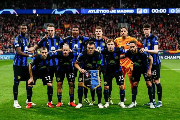 <p>14- Inter - İtalya Serie A <br />
<br />
<br />
* Futbolculara ödediği maaş: 230 Milyon euro</p>