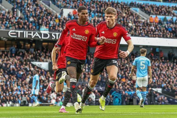 <p>8- Manchester United<br />
<br />
<br />
* Futbolculara ödediği maaş: 381 Milyon euro</p>
