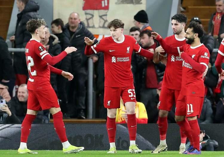 <p>5- Liverpool - İngiltere Premier Lig<br />
<br />
<br />
* Futbolculara ödediği maaş: 429 Milyon euro</p>