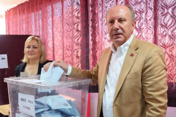<p>Memleket Partisi Genel Başkanı Muharrem İnce ise Yaşamkent Özel Şener Çakmak Anadolu Lisesi'nde oyunu verdi. </p>