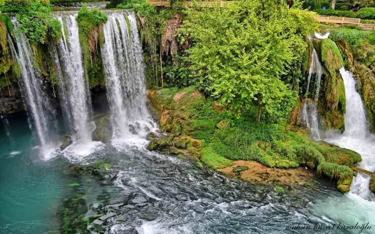 <p><span style="color:#800000"><em><strong>ANTALYA</strong></em></span></p>
<p>Düden Şelalesi</p>
<p> </p>