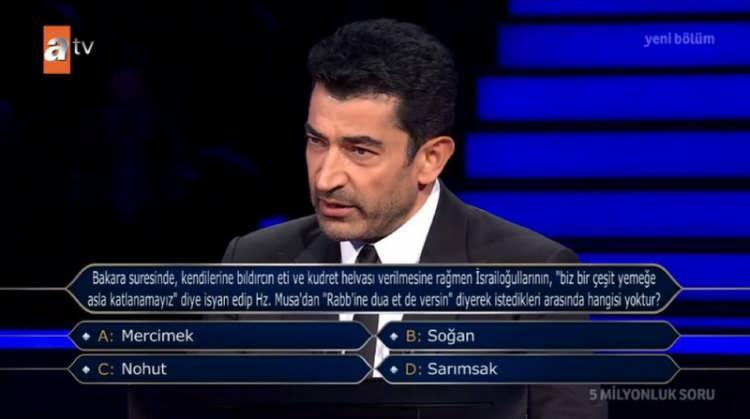 <p><strong>Son soruya gelen Berk Göktaş doğru yanıtı vererek program tarihinde ilk defa 5 milyon TL kazanan yarışmacı oldu. </strong></p>
