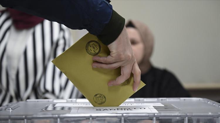 <p>Tüm Türkiye'de büyük heyecan saran Mahalli İdareler Genel Seçimi sonuçları ise il il takip ediliyor. </p>

