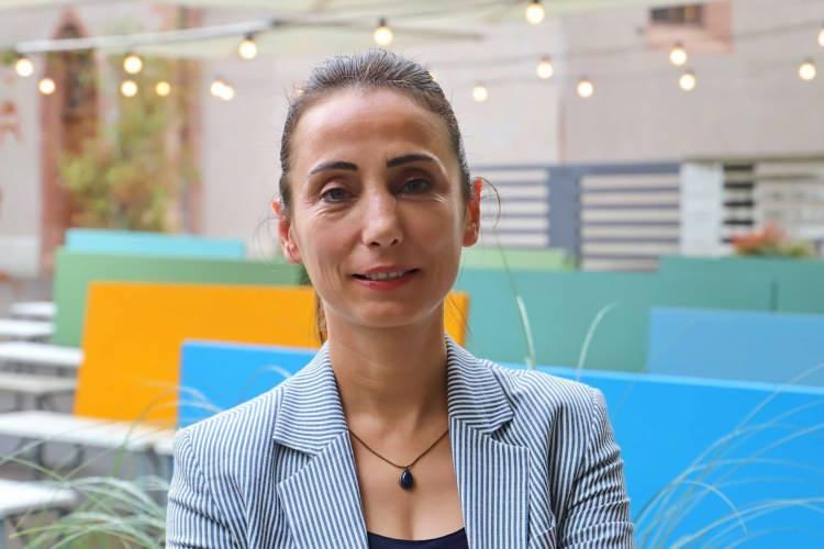 <p>DEM Parti Eş Genel Başkanı T&uuml;lay Hatimoğulları, Adana'nın &Ccedil;ukurova il&ccedil;esindeki Ayşe Atıl İlkokulu'nda oyunu kullanacak.&nbsp;</p>
