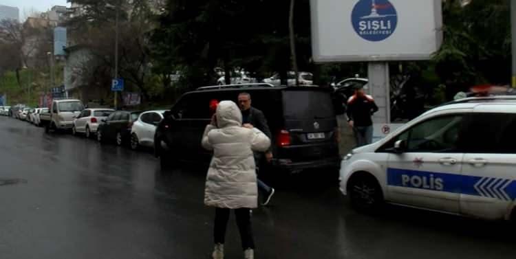 <p>Soruşturma kapsamında baba Bülent Cihantimur’a yurt dışına çıkış yasağı ve en yakın karakola giderek imza verme şartı getirildi.</p>
