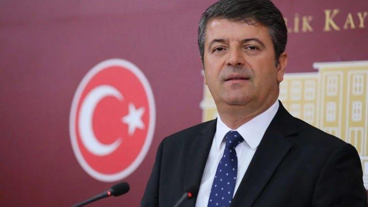 <p>Adıyaman Milletvekili Abdurrahman Tutdere Adıyaman Belediye Başkanlığı için aday olmuştu</p>