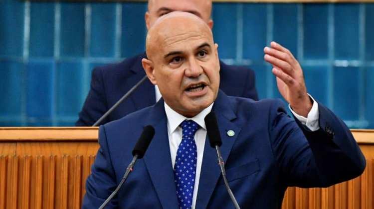 <p>Balıkesir Milletvekili Turhan Çömez Balıkesir Büyükşehir Belediye Başkanlığı için aday olmuştu.</p>