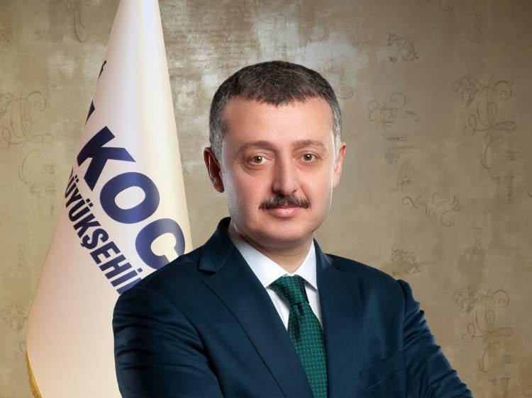 <p>ekonomist Tahir Büyükakın Kocaeli’de, </p>