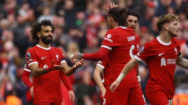 <p>* Liverpool - 921 milyon euro<br />
<br />
* İngiltere Premier Lig</p>