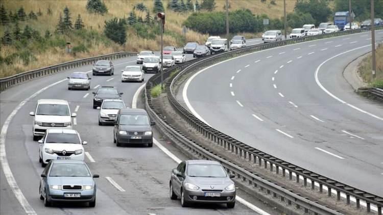 <p>Yap-işlet-devret projeleri ücretsiz geçiş uygulamasından hariç tutuldu.</p>
<p> </p>