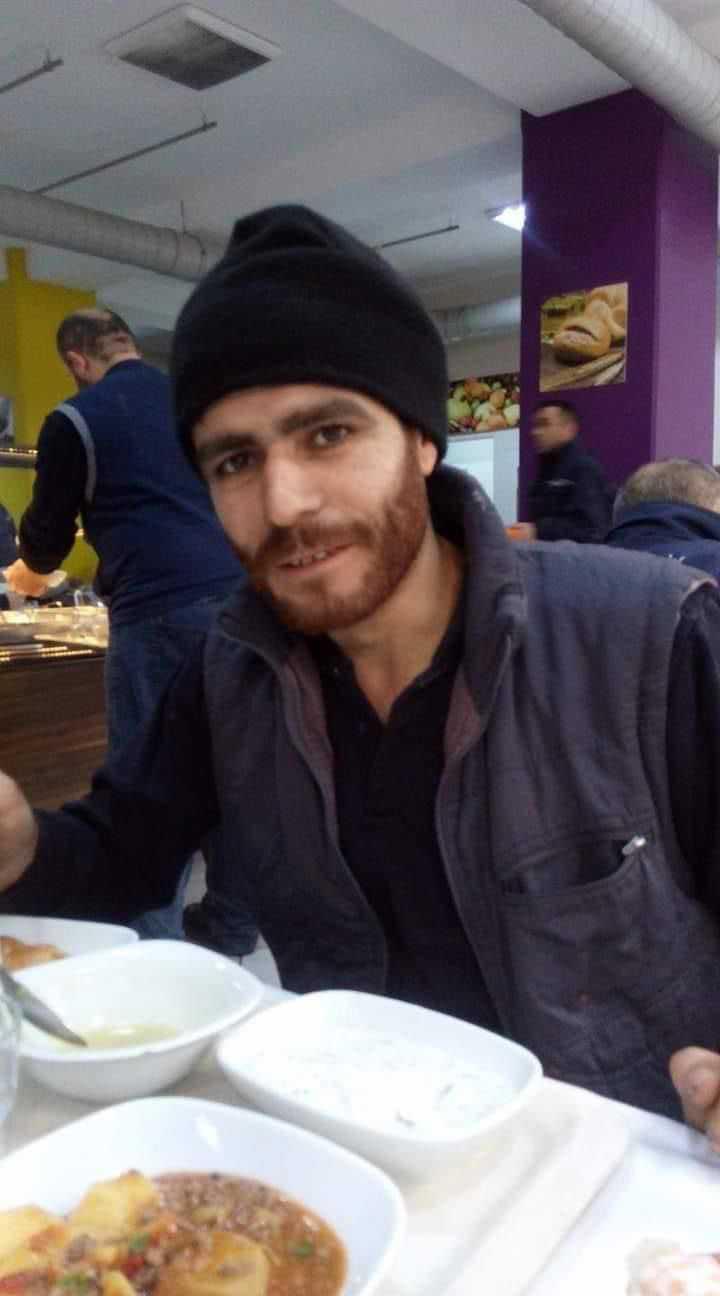 <p>Emrah Demiroğlu</p>