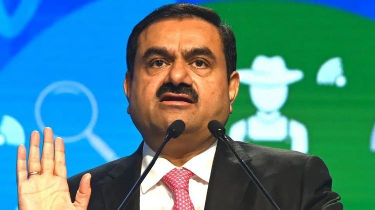 <p>17 - Gautam Adani / Hindistan<br />
</p>
<p>- 102,6 milyar dolar</p>