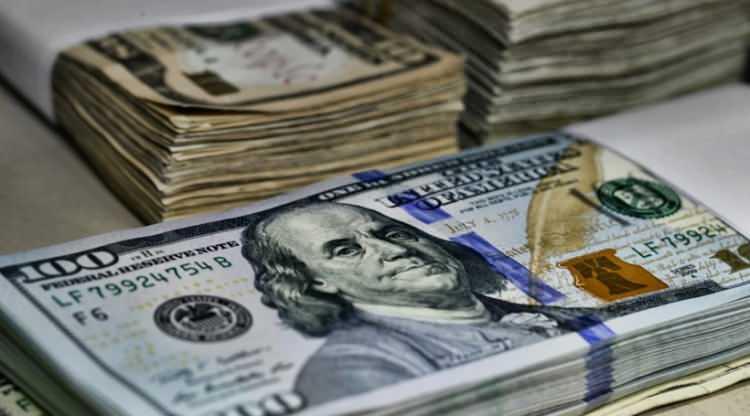 <p>En çok milyarder sayısının bulunduğu ülke 813 milyarder ile ABD olurken 413 milyarderi ile Çin ikinci sırayı, 200 milyarderi Hindistan üçüncü sırayı aldı.</p>