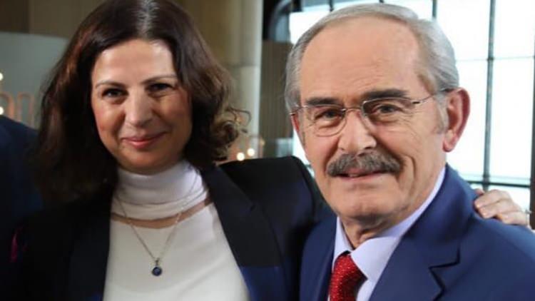 <p>Yılmaz Büyükerşen’in varisi olarak gösterdiği CHP'li Ayşe Ünlüce Eskişehir'de yarışı önde götüren isim.</p>