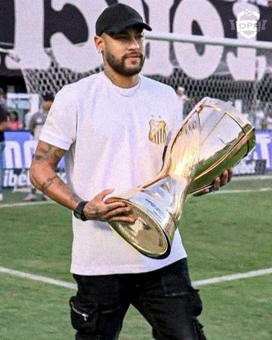 <p>Zira Neymar'ın ismi geçtiğimiz aylarda Avrupa'nın önemli takımları ile anıldı. </p>