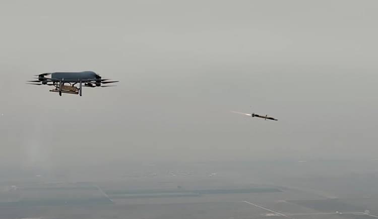 <p>Bu kararın ardından, eski Türkiye'deki<strong> 'hesap veren ülke'</strong> devrinin son bulduğuna en belirgin işaretlerden biri olduğu yorumları yapıldı.</p>
<div> </div>