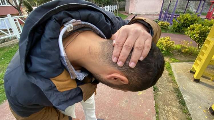 <p>Etrafını saran kişilerin “Kaçma; seni öldürürüz” diye tehditlerde bulunduğunu anlatan Melih Bektaş; “Beş ay önce istifa ettim. Asya'yı gezmeye başladım ve Asya kıtasındaki ülkeleri gezmek için yola çıktım. İlk durağım Hindistan'dı, Hindistan'dan sonra, Sri Lanka'dan Malezya'ya geçtim. Malezya'da da üçüncü günümde başıma böyle bir olay geldi. Orada kaçırıldım, gasp edildim. Ben uzun süredir gittiğim ülkelerde de otostopla seyahat ediyorum. Yine çok merkezi bir yerde bu hızlı geçiş işlemlerin altında kameraların olduğu bir yerde bir otostop çektim. Bir şahıs durdu.</p>