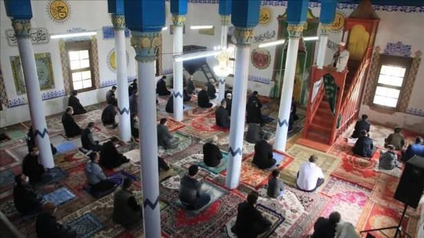 <p>Tokat: 06.34</p>
