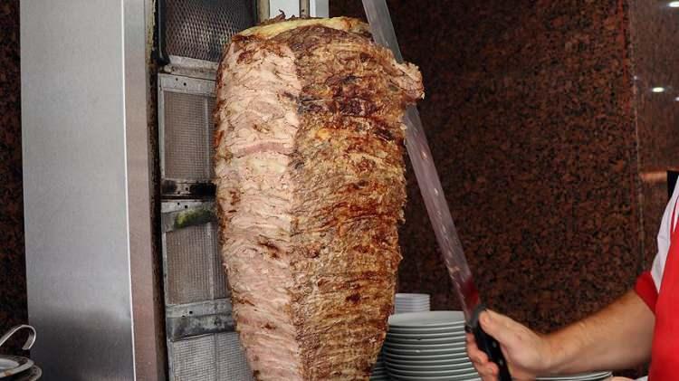 <p>Geçtiğimiz yıl Ramazan ayında en çok tercih edilen mutfak Burger olurken, bu yıl zirveye Döner mutfağı çıktı</p>