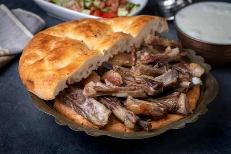 <p>Büryan kebabı</p>
<p>Bitlis</p>