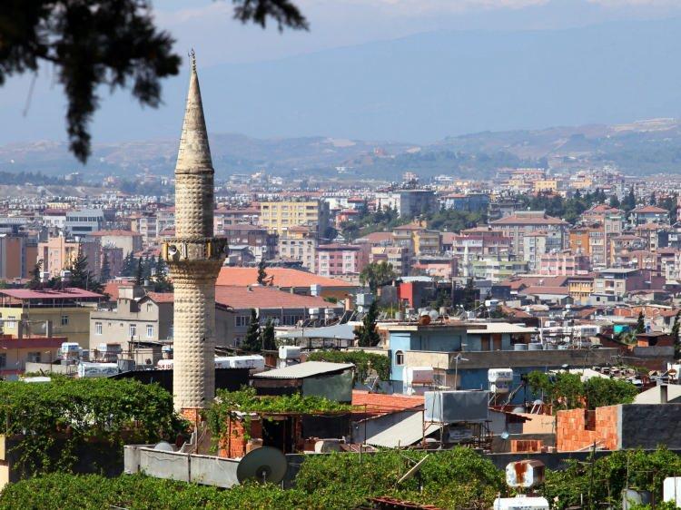 <p><strong>HATAY</strong></p>
<p>Kadınlarda ortalama yaşam süresi: 80,0</p>
<p>Erkeklerde ortalama yaşam süresi: 75,4</p>
<p>Ortalama: 77,7</p>