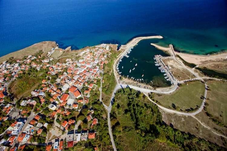 <p><strong>KIRKLARELİ</strong></p>
<p>Kadınlarda ortalama yaşam süresi: 81,4</p>
<p>Erkeklerde ortalama yaşam süresi: 74,9</p>
<p>Ortalama: 78,0</p>