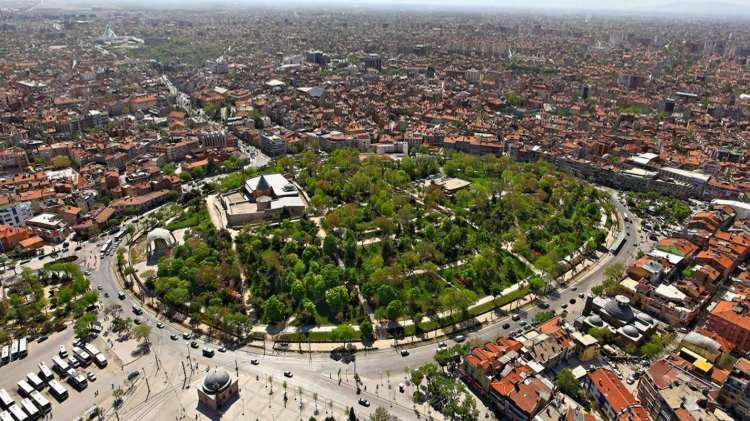 <p><strong>KONYA</strong></p>
<p>Kadınlarda ortalama yaşam süresi: 80,8</p>
<p>Erkeklerde ortalama yaşam süresi: 75,5</p>
<p>Ortalama: 78,1</p>
<p> </p>
