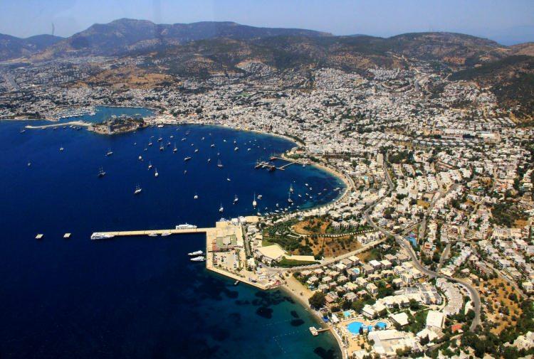 <p><strong>MUĞLA</strong></p>

<p>Kadınlarda ortalama yaşam süresi: 84,0</p>

<p>Erkeklerde ortalama yaşam süresi: 77,7</p>

<p>Ortalama: 80,7</p>
