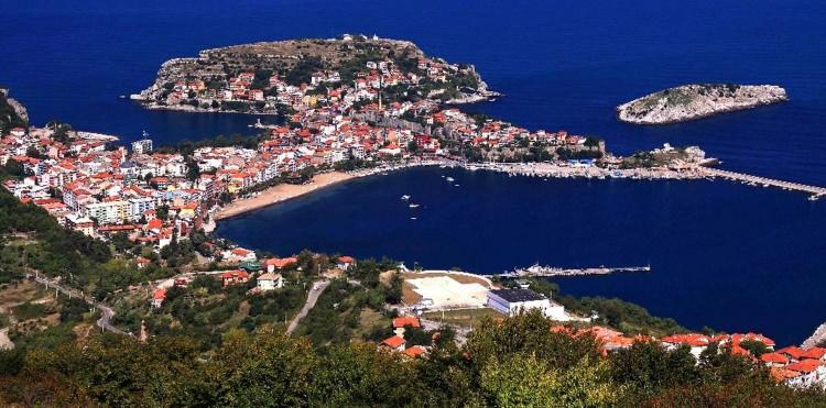 <p><strong>BARTIN</strong></p>

<p>Kadınlarda ortalama yaşam s&uuml;resi: 81,4</p>

<p>Erkeklerde ortalama yaşam s&uuml;resi: 75,7</p>

<p>Ortalama: 78,5</p>
