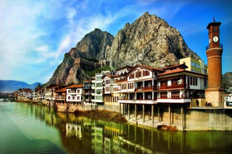 <p><strong>72- Amasya</strong></p>
<p><strong>96.88</strong></p>